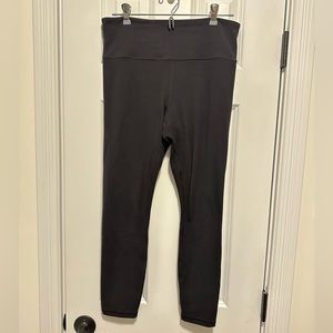 Athleta Elation 7/8 Tight, black, size medium